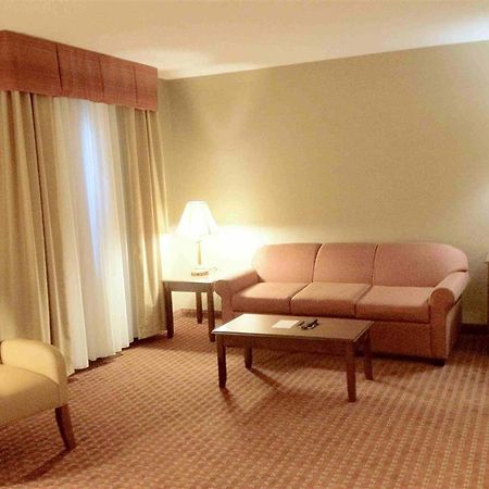 Owego Treadway Inn And Suites Номер фото